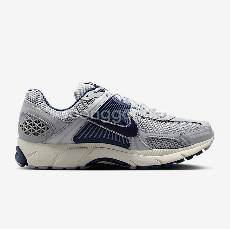 [280] 나이키 줌 보메로5 운동화--2