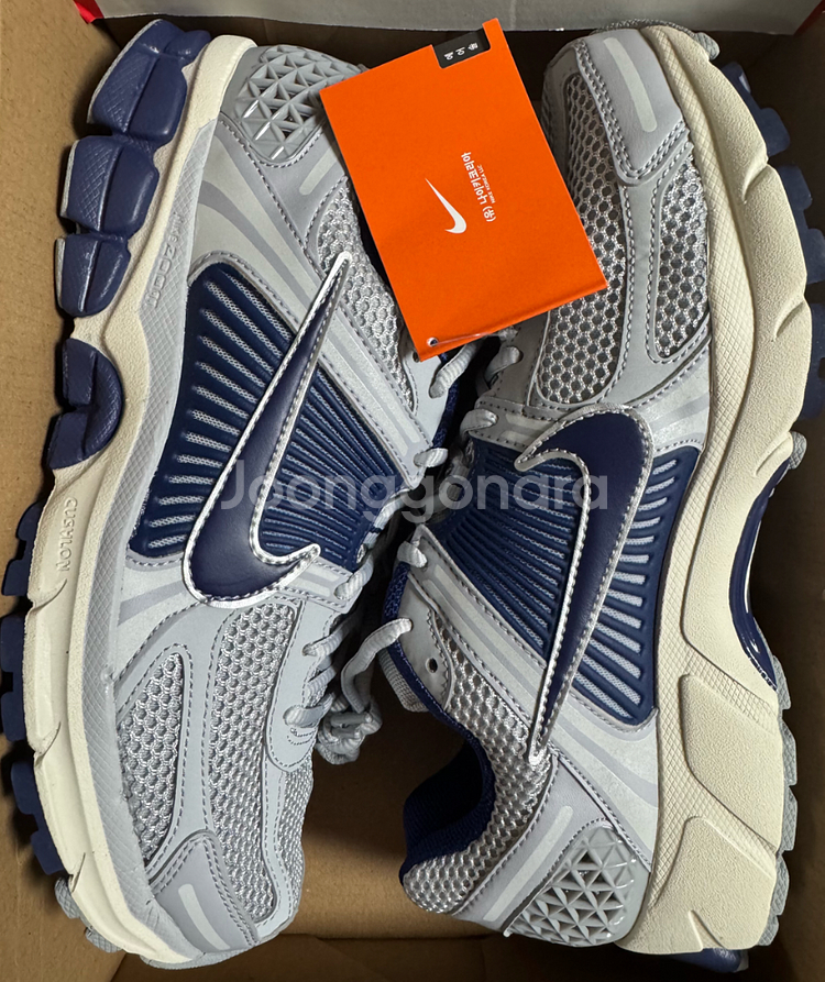 [280] 나이키 줌 보메로5 운동화--8