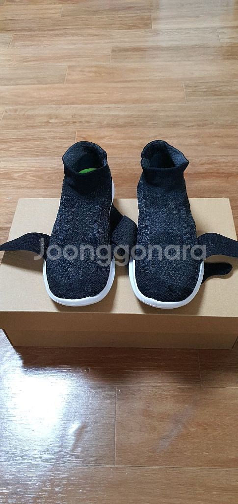 여.235+) 나이키 여성 러닝 운동화, 조깅 헬스 요가--6