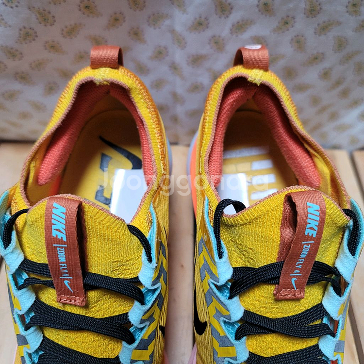 나이키 줌 플라이 4 러닝화 운동화 255--3