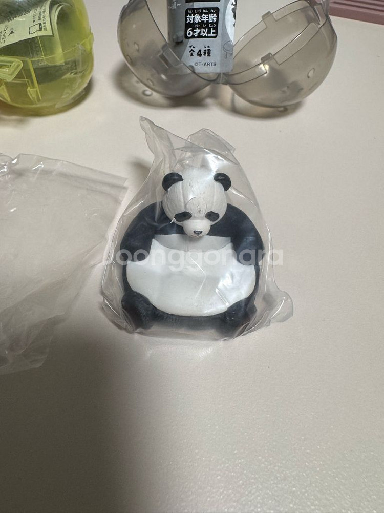 각종 가챠 피규어 및 짱구 cgv굿즈--0