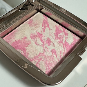 아워글래스 이트리얼글로우