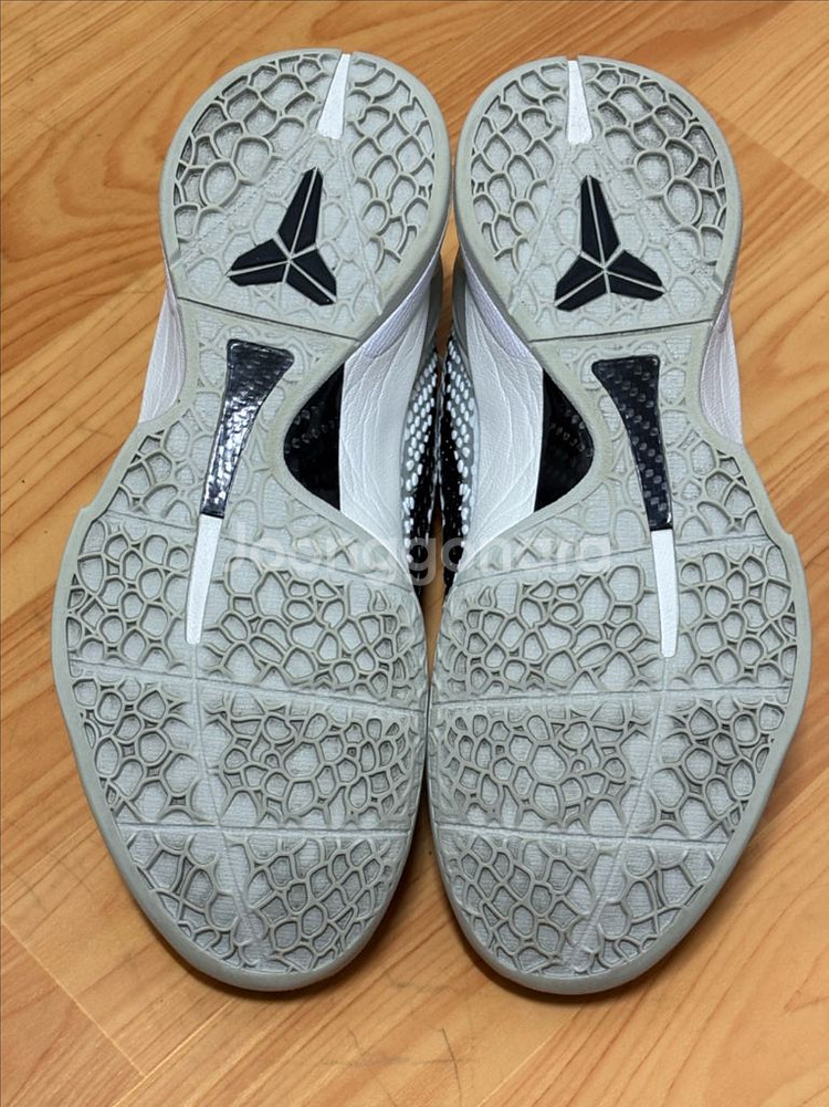 나이키 코비6 농구화 265--3