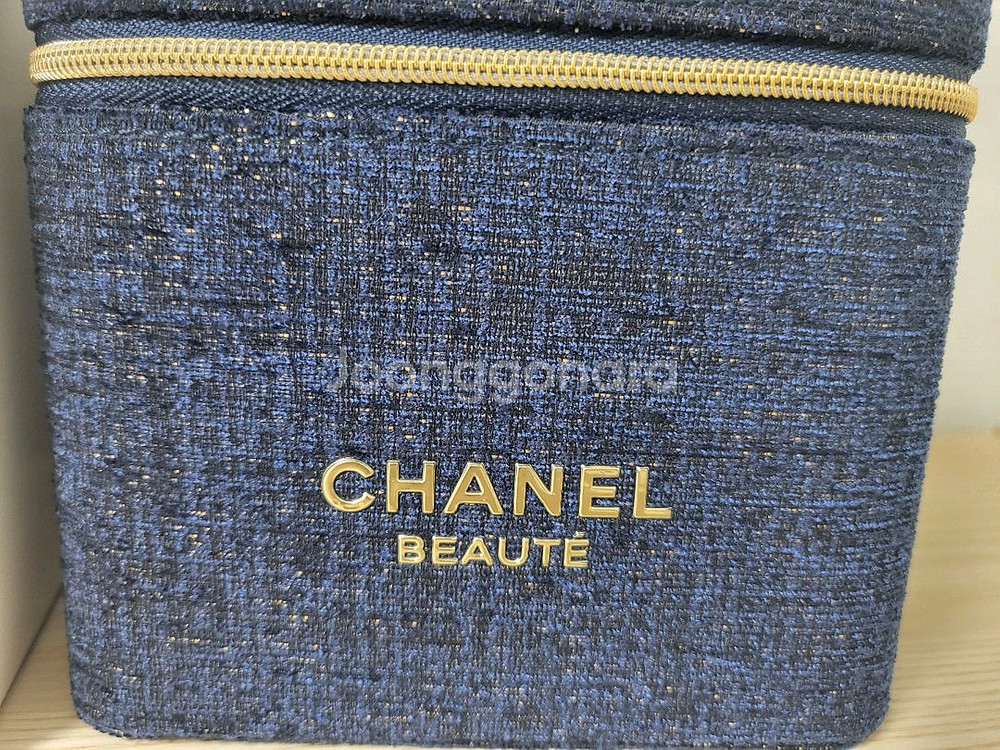 정품) 샤넬 홀리데이 보석함 파우치 (코스메틱)--1