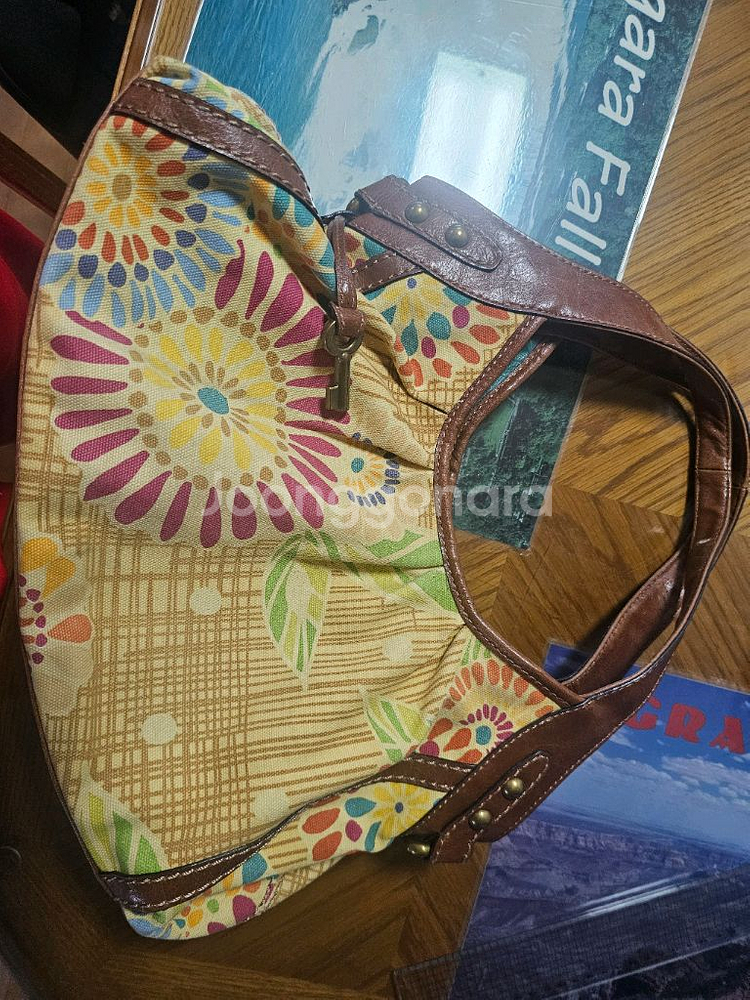 fossil 여성가방 팔아요--0