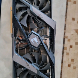 기가바이트 2080ti 어로스