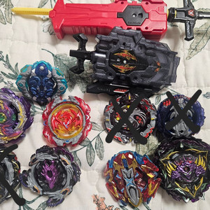 베이블레이드버스트 싸게 판매해요!