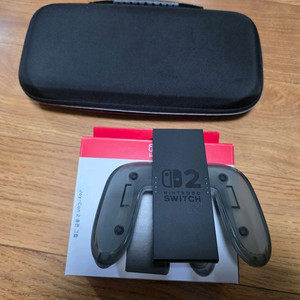 닌텐도 스위치2 충전그립+ 게임타이틀 3개