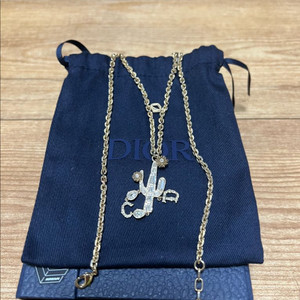 디올 캑터스 잭 목걸이