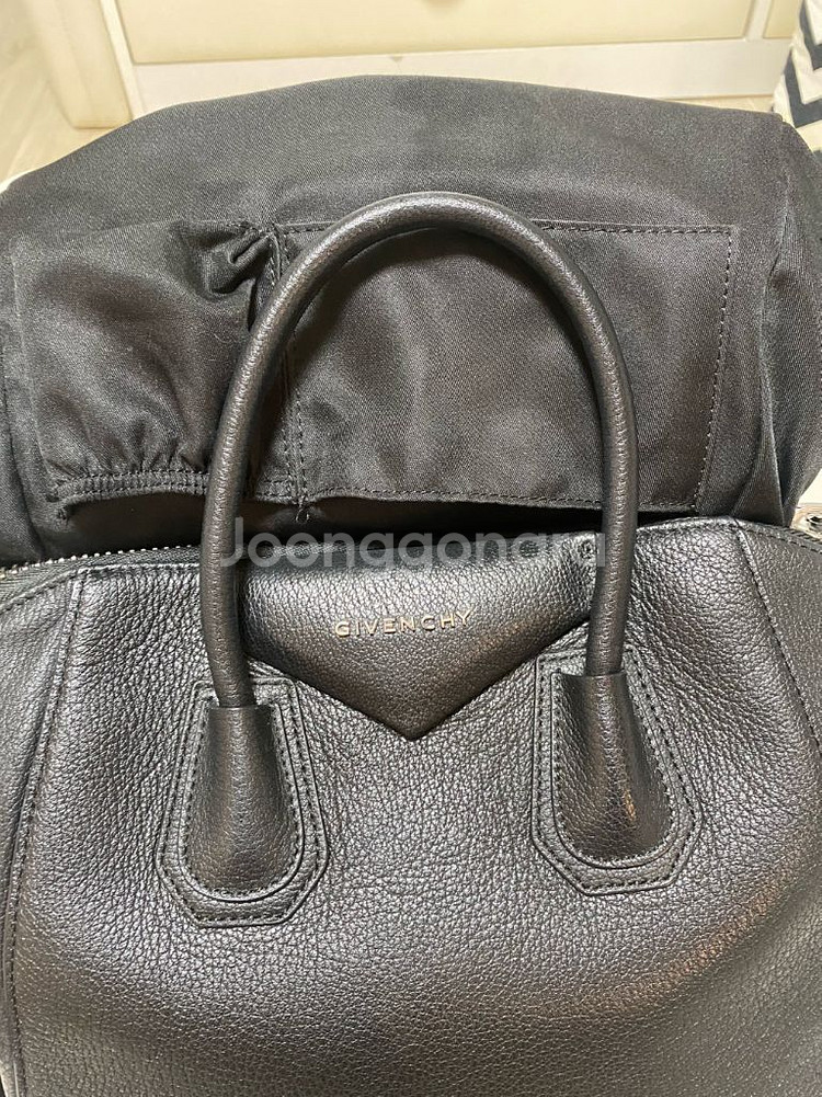 지방시 안티고나 무광 토트백--8