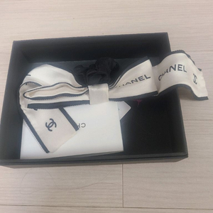 샤넬 리본 실크 슈슈