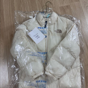 노스페이스 패딩점퍼 140