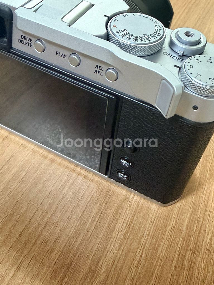 후지필름 X-E4 A급 실버 + XF 27mm F2.8 판매--2