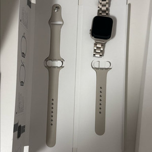 애플워치7 41mm 스타라이트 알루미늄 케이스 이미지