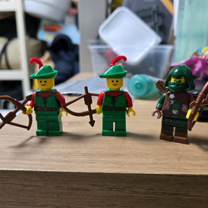 레고 시즌16 로그 + 로빈훗 미니피규어