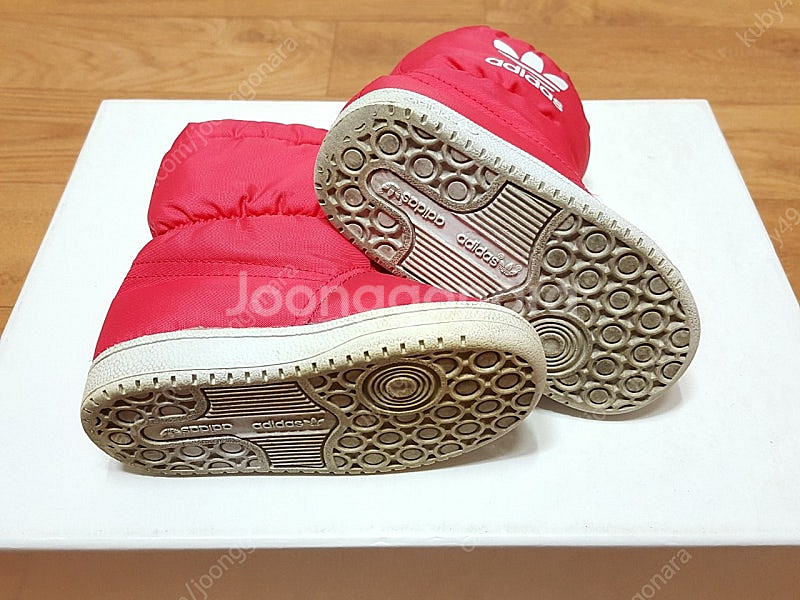 아디다스 키즈 프리마로프트 패딩 여아 털부츠 125--8