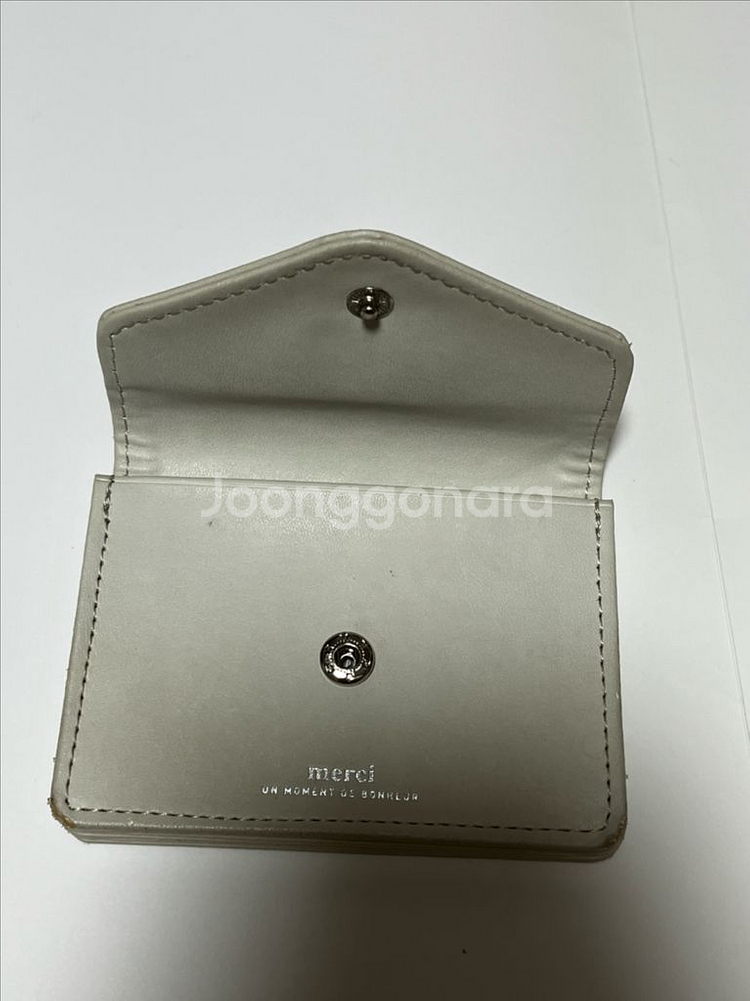 루이까또즈 카드지갑 베이지색 지갑--4