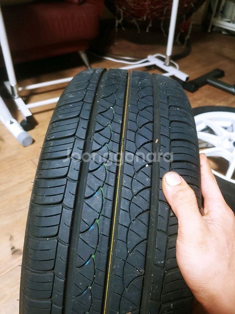 경차 16인치 휠 한 대 분(4개) 40만원에 팝니다.4홀 pcd100--3