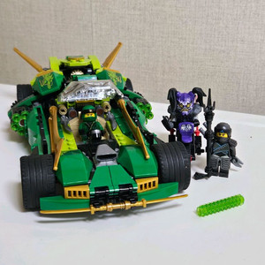 레고닌자고 70641 로이드의닌자나이트크롤러