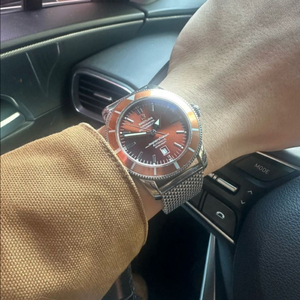 브라이틀링 슈퍼오션 43mm 시계