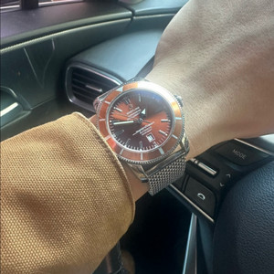 브라이틀링 슈퍼오션 43mm 시계