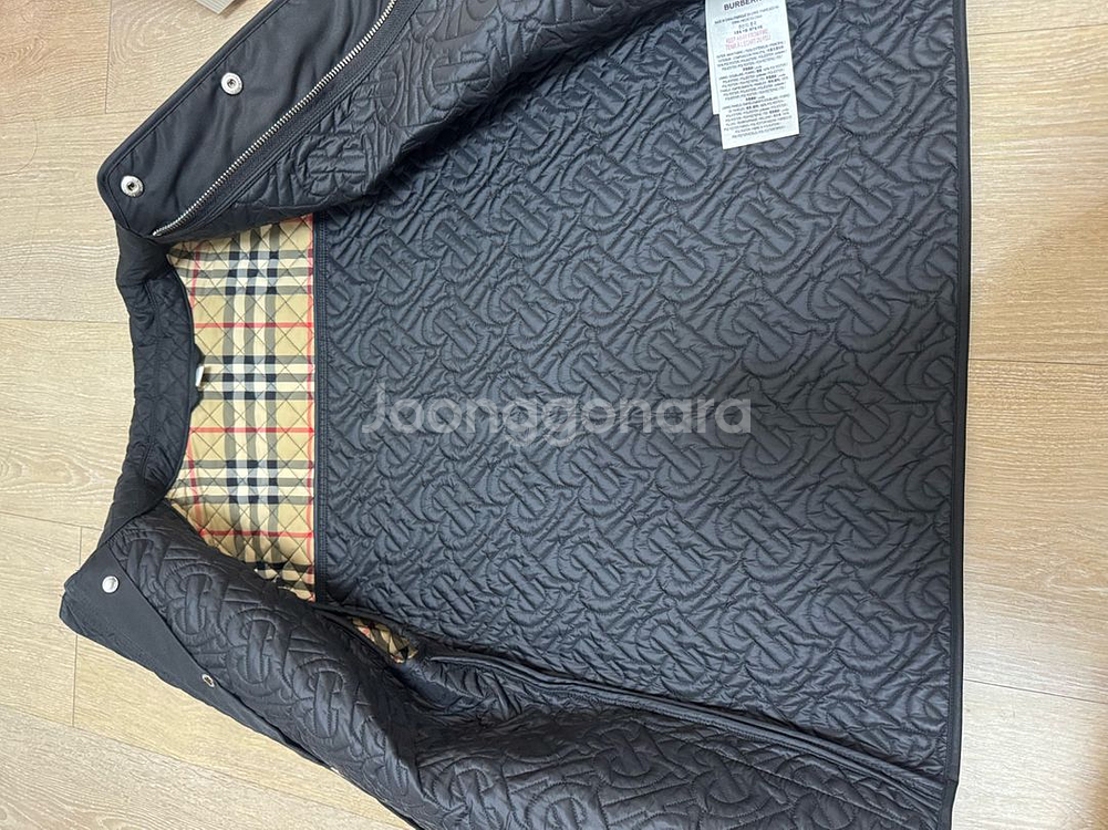 버버리 정품 여자 자켓--1