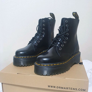 새상품)닥터마틴 제이든(사이즈220)