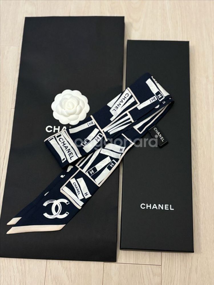 샤넬 실크 트윌리 방도--0