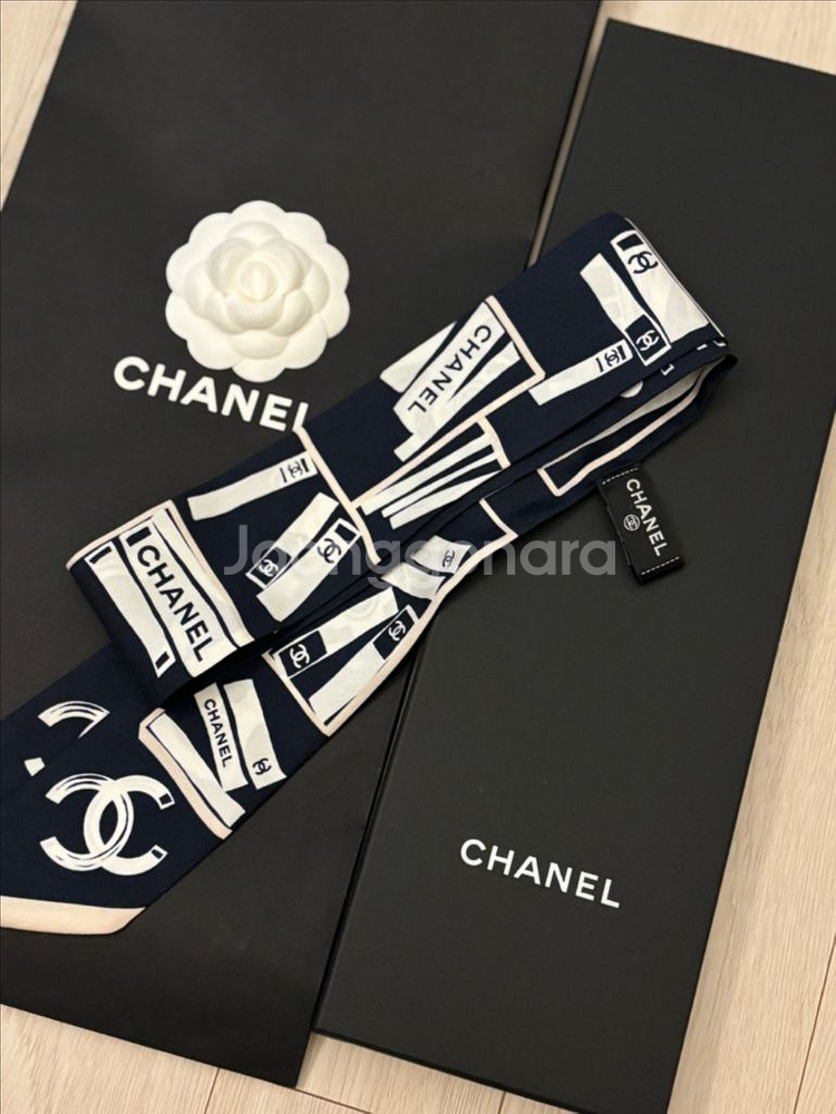 샤넬 실크 트윌리 방도--1