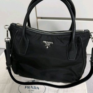 프라다 테스토 비텔로 토트백