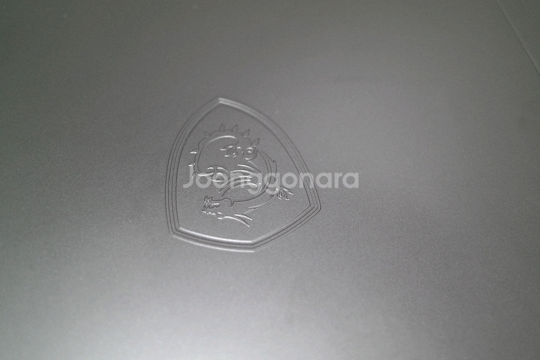 i7 13세대 rtx4060 32gb 2tb 게이밍노트북--1