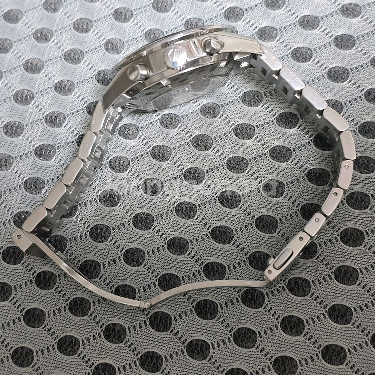 태그호이어 까레라 크로노그래프 시계--6