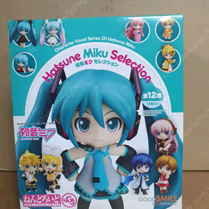 넨도로이드 푸치 하츠네미쿠 셀렉션 BOX 미개봉(12개)