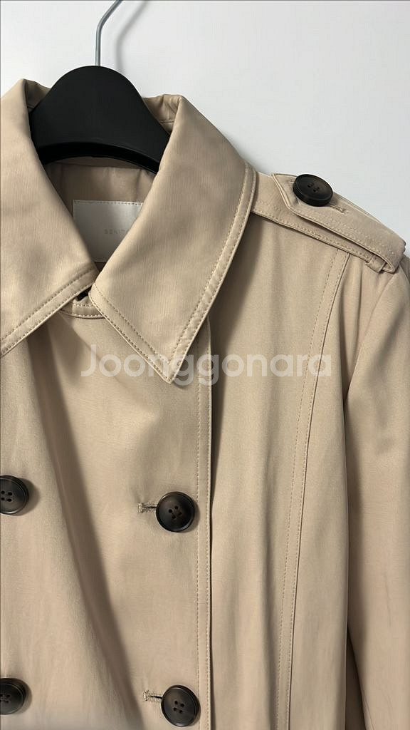 베니토 트렌치코트--8