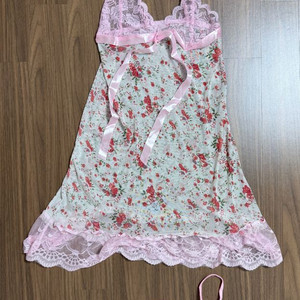 플라워 패턴 핑크 란제리 세트