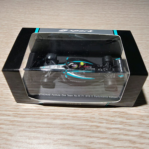 스파크 1:64 메르세데스 W15 바레인GP #44