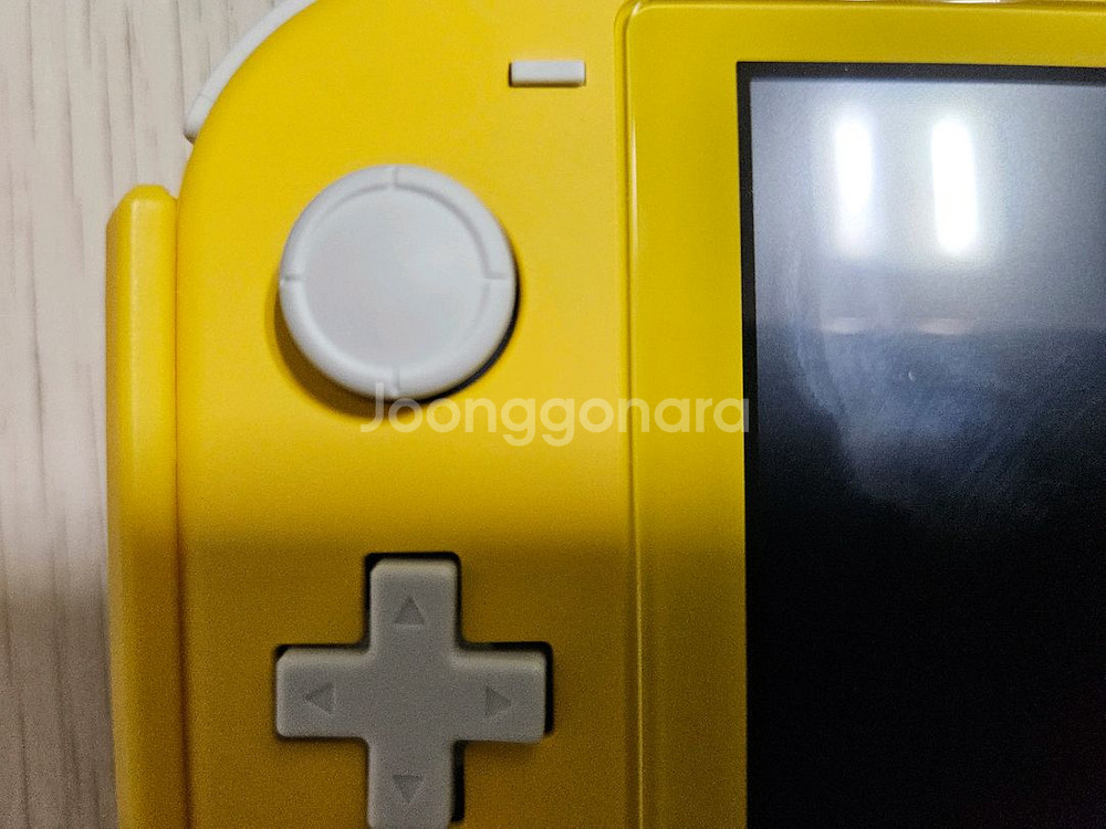 닌텐도 스위치 라이트 옐로--1