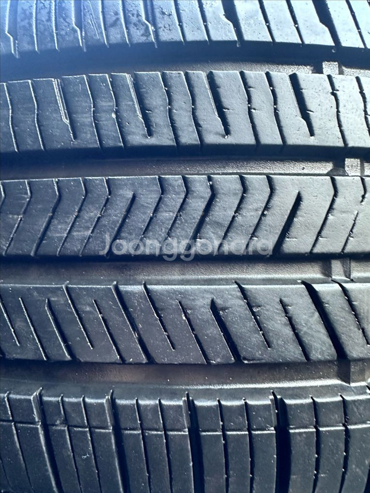 235 60 17중고타이어2개2356017--1