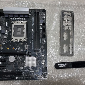 ASRock B660M HDVP D5 백패널 포함 판매