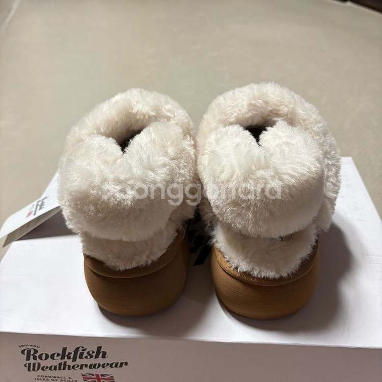 락피쉬웨어웨더 클라우디 플랫폼 퍼 슬링백 uk3.5 미--4