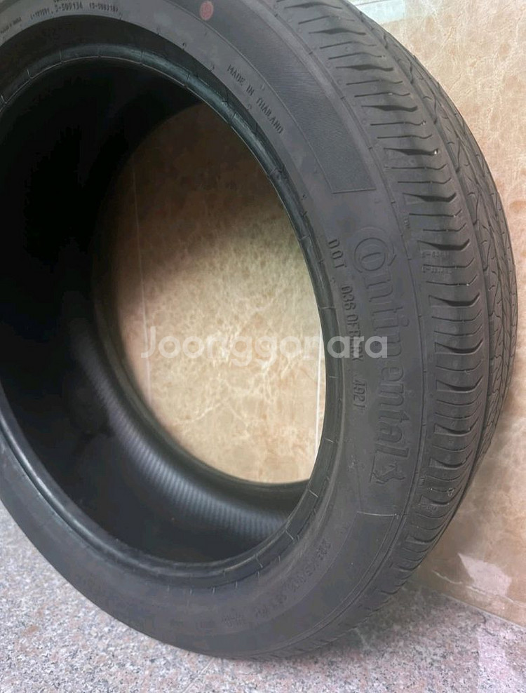 콘티넨탈 225 45 18 타이어 2개본 팝니다!--0