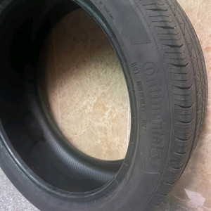 콘티넨탈 225 45 18 타이어 2개본 팝니다!