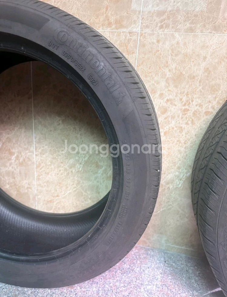 콘티넨탈 225 45 18 타이어 2개본 팝니다!--1
