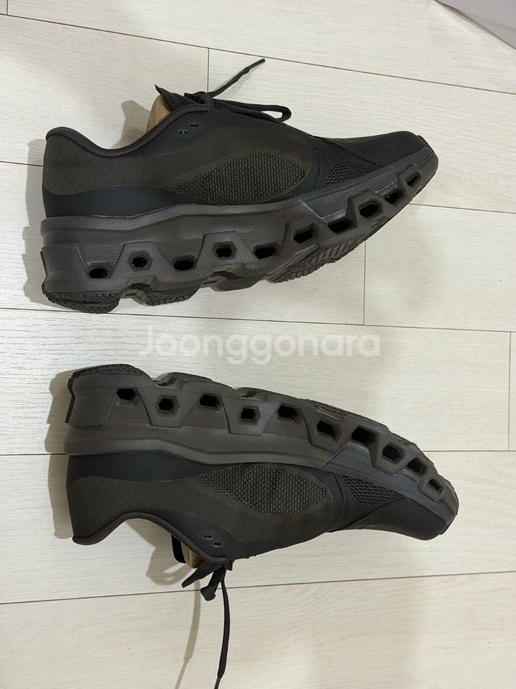 온러닝 파프 클라우드몬스터2 쏜 브라운 245--6