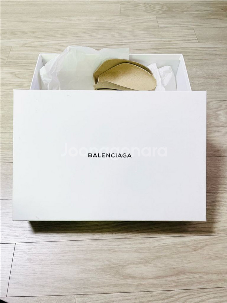 발렌시아가 스피드러너 40사이즈(260~265)--6