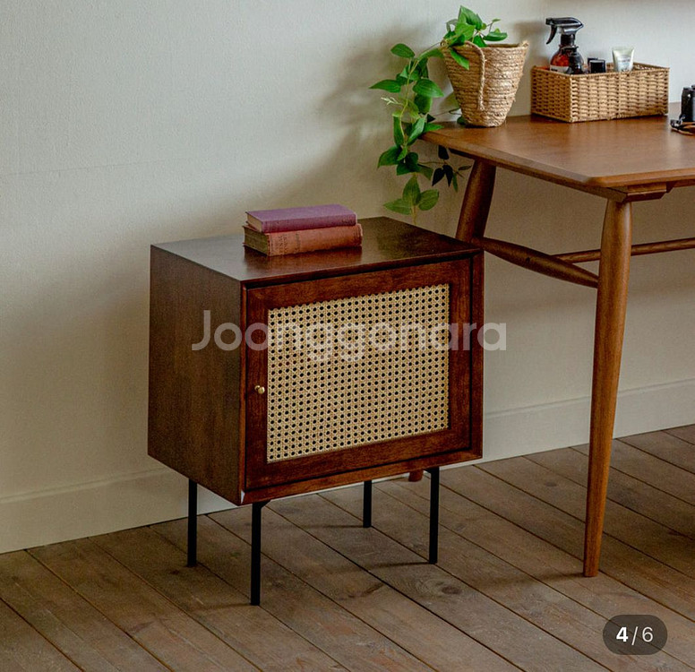 장미맨숀 로라 라탄 원목 협탁(브라운컬러) 일주일사용 새것수준--2