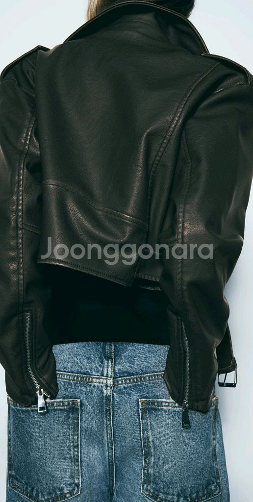 <ZARA>빈티지 페이크레더 크롭 바이커 자켓--4