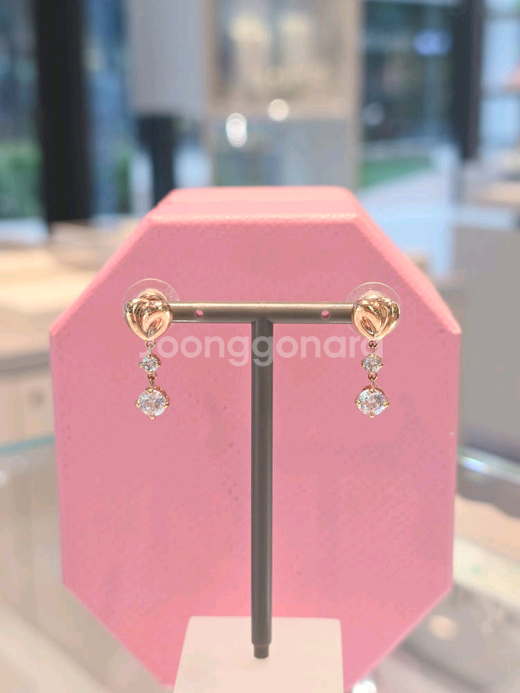 ( 새상품) 스와로브스키 귀걸이--2