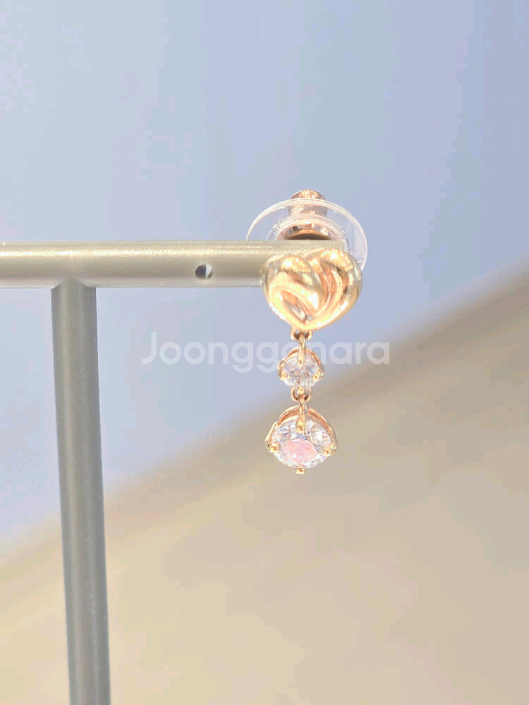 ( 새상품) 스와로브스키 귀걸이--4