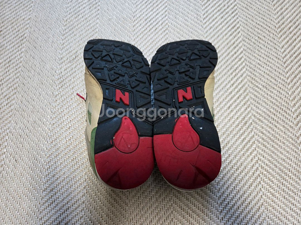 뉴발란스1600 한정판265--5